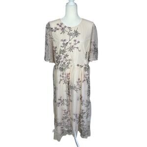 Baltic Born Ashlee Embroidered Floral Midi Dress Cream Lavender 1X Elegant NEW